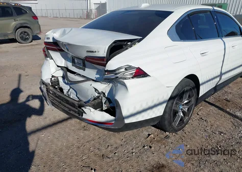 2024 BMW I5 Edrive40 z USA, uszkodzony, nr VIN WBY33FK0XRCS43443